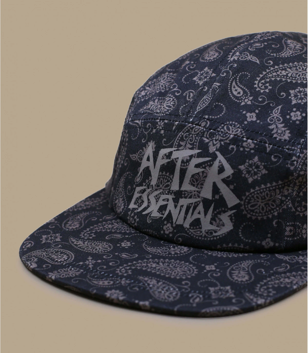 5 Panels Suicidal 5 Panels Suicidal -Célèbre Chapeaux Magasin 5 panels suicidal 2