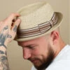 Bakary Beige -Célèbre Chapeaux Magasin bakary beige