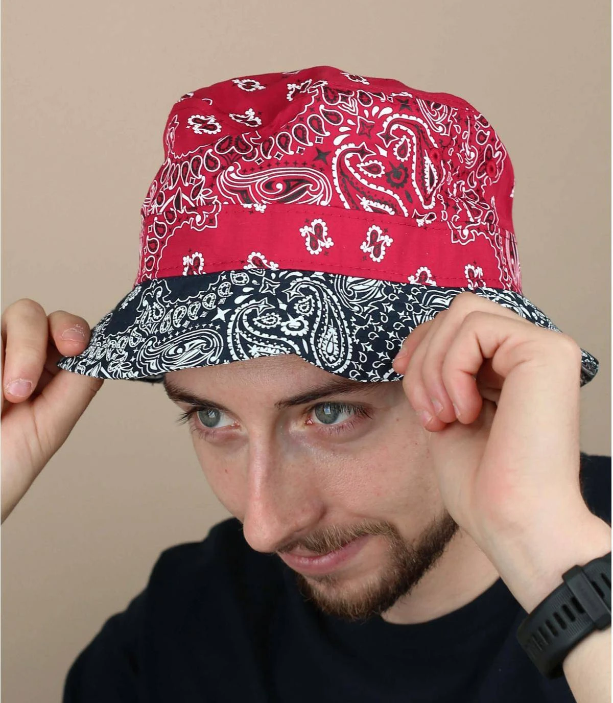 Bucket Paisley scarlet NEW ERA Bucket Paisley Scarlet -Célèbre Chapeaux Magasin bucket paisley scarlet