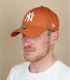 NEW ERA Casquette League Ess 940 NY Toffee White