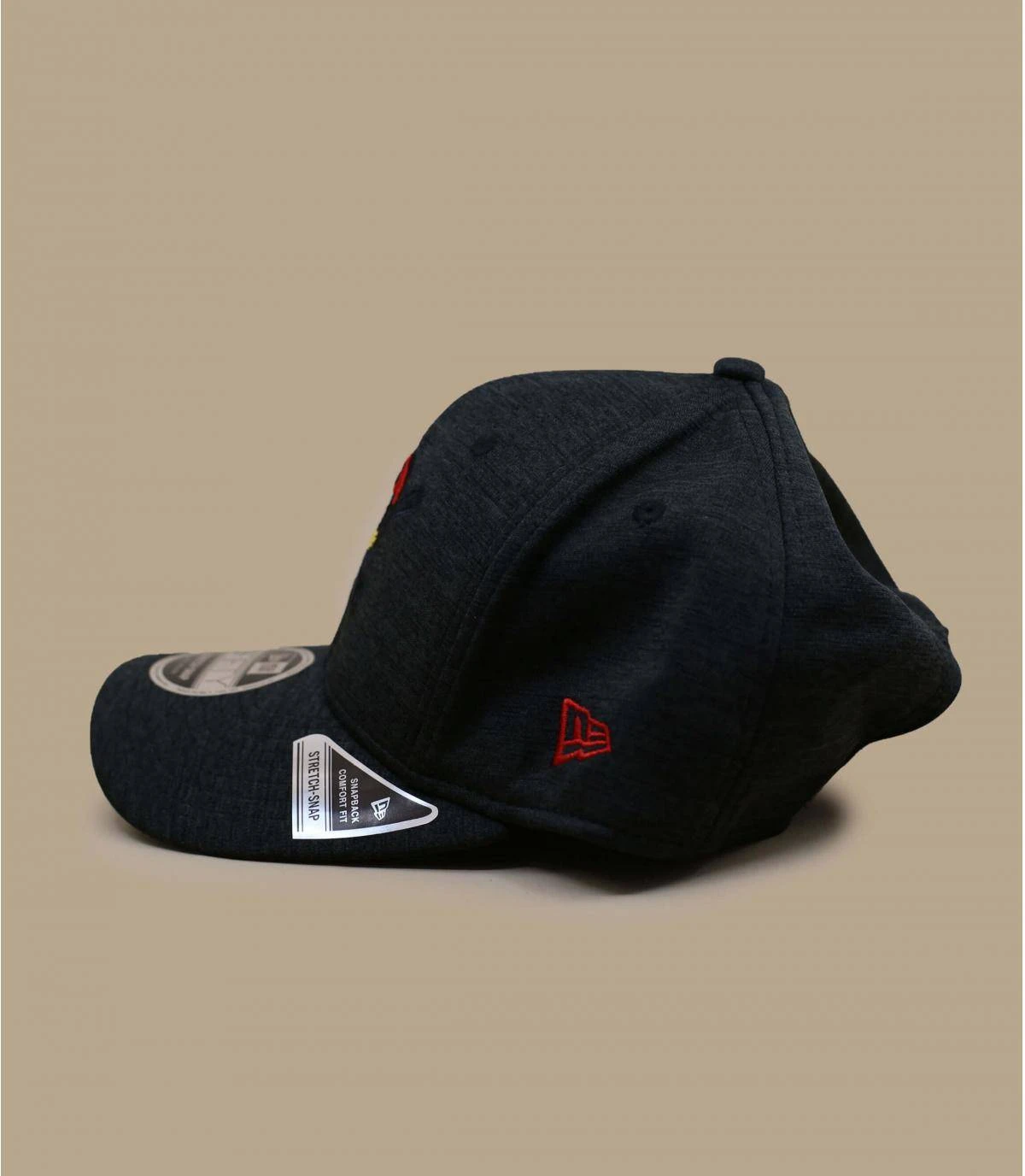 Casquette Shadow Tech Pop 950 Pirates NEW ERA Casquette Shadow Tech Pop 950 Pirates -Célèbre Chapeaux Magasin casquette shadow tech pop 950 pirates 2