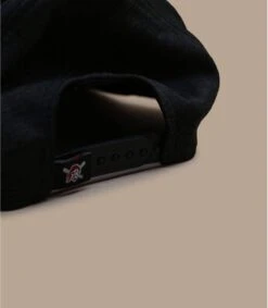 NEW ERA Casquette Shadow Tech Pop 950 Pirates 5 NEW ERA Casquette Shadow Tech Pop 950 Pirates -Célèbre Chapeaux Magasin casquette shadow tech pop 950 pirates 3