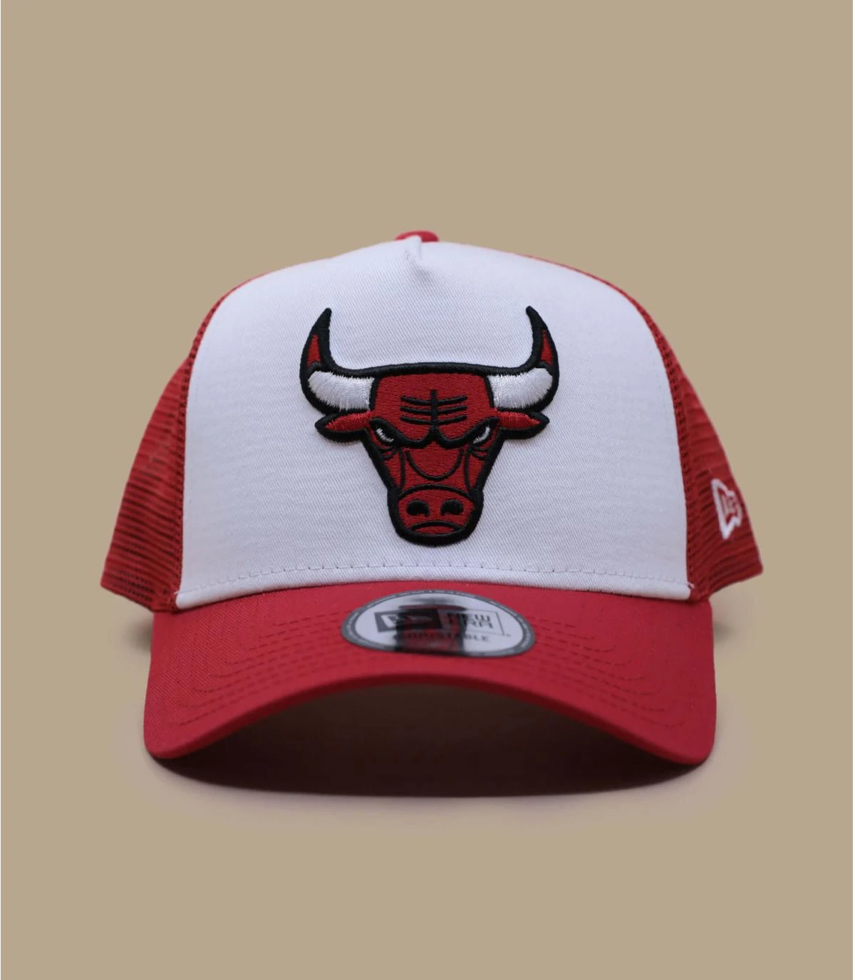 Casquette Trucker Team Colour Block Bulls NEW ERA Casquette Trucker Team Colour Block Bulls -Célèbre Chapeaux Magasin casquette trucker team colour block bulls