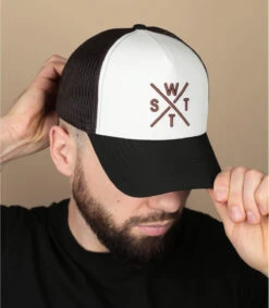 WATTS Casquette Trucker Tribe Solid White Caramel