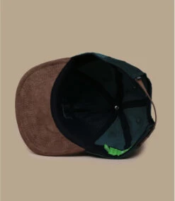 HUF Corduroy Classic H Strapback Forest Green -Célèbre Chapeaux Magasin corduroy classic h strapback forest green 5