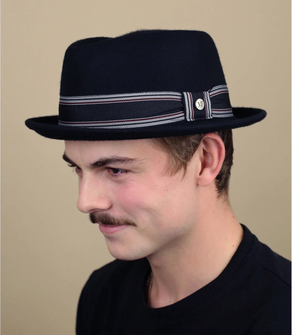 Edern noir Edern Noir -Célèbre Chapeaux Magasin edern noir