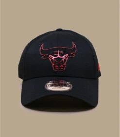 NEW ERA Foil Logo 940 Bulls Black 3 NEW ERA Foil Logo 940 Bulls Black -Célèbre Chapeaux Magasin foil logo 940 bulls black 1