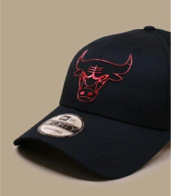 NEW ERA Foil Logo 940 Bulls Black 4 NEW ERA Foil Logo 940 Bulls Black -Célèbre Chapeaux Magasin foil logo 940 bulls black 2