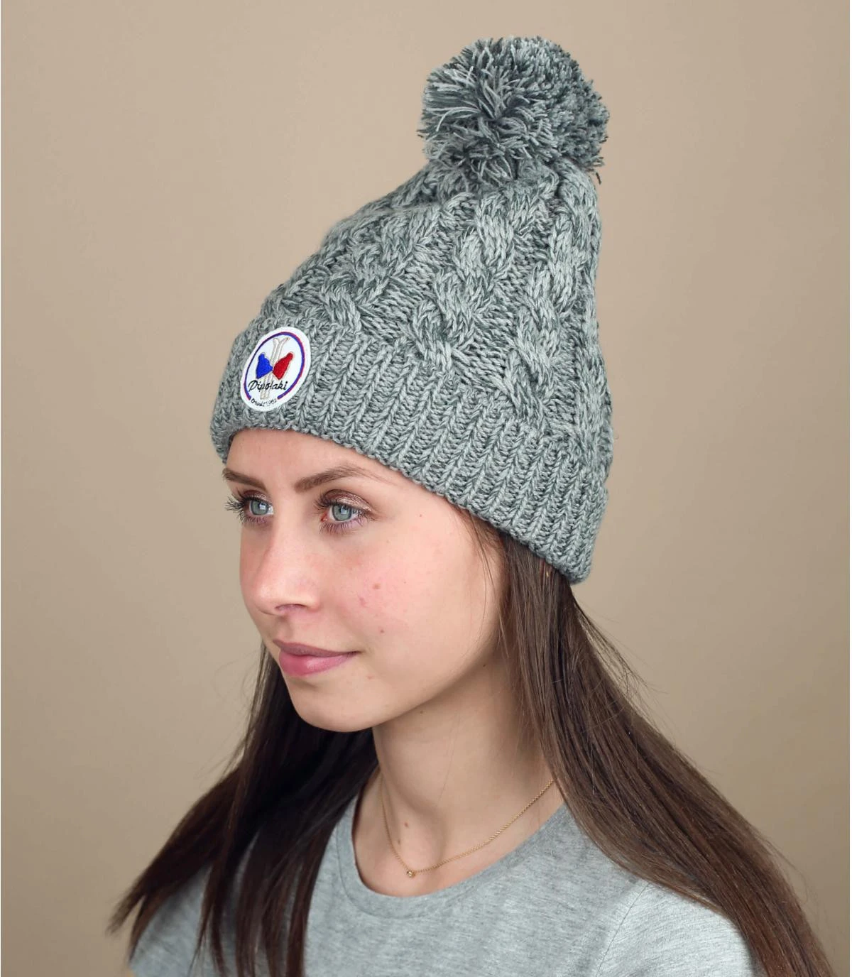 Gstaad gris Gstaad Gris -Célèbre Chapeaux Magasin gstaad grisBonnet20gris20torsades20Gstaad20gris