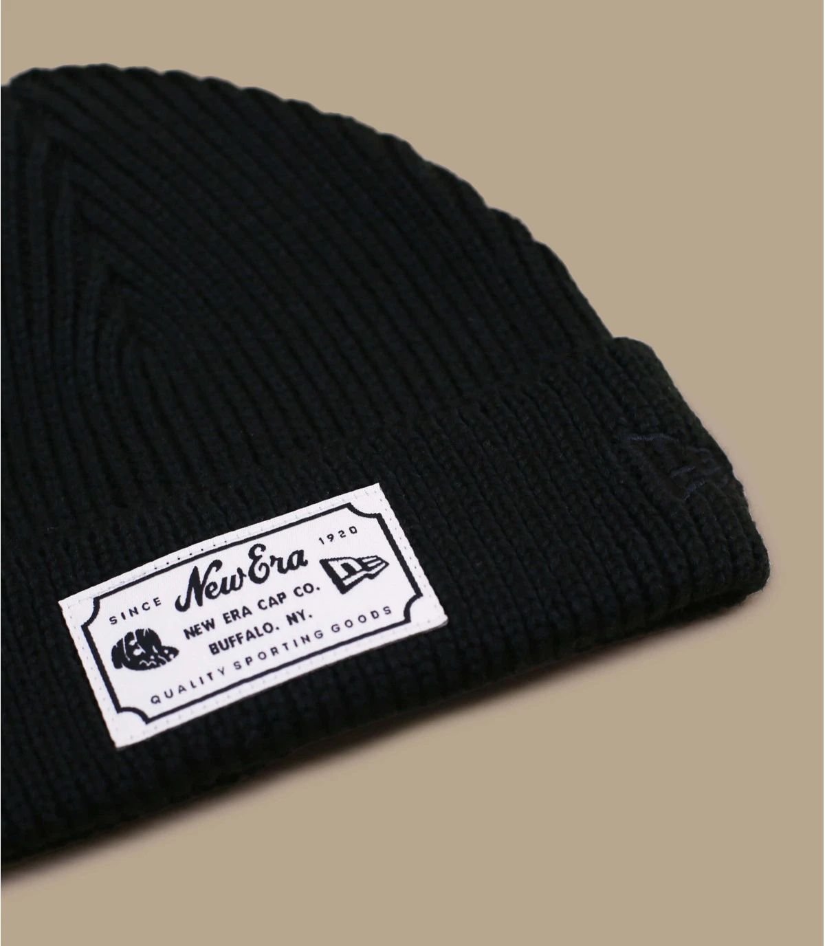NE Patch Short Cuff Beanie black NEW ERA NE Patch Short Cuff Beanie Black -Célèbre Chapeaux Magasin ne patch short cuff beanie black 2