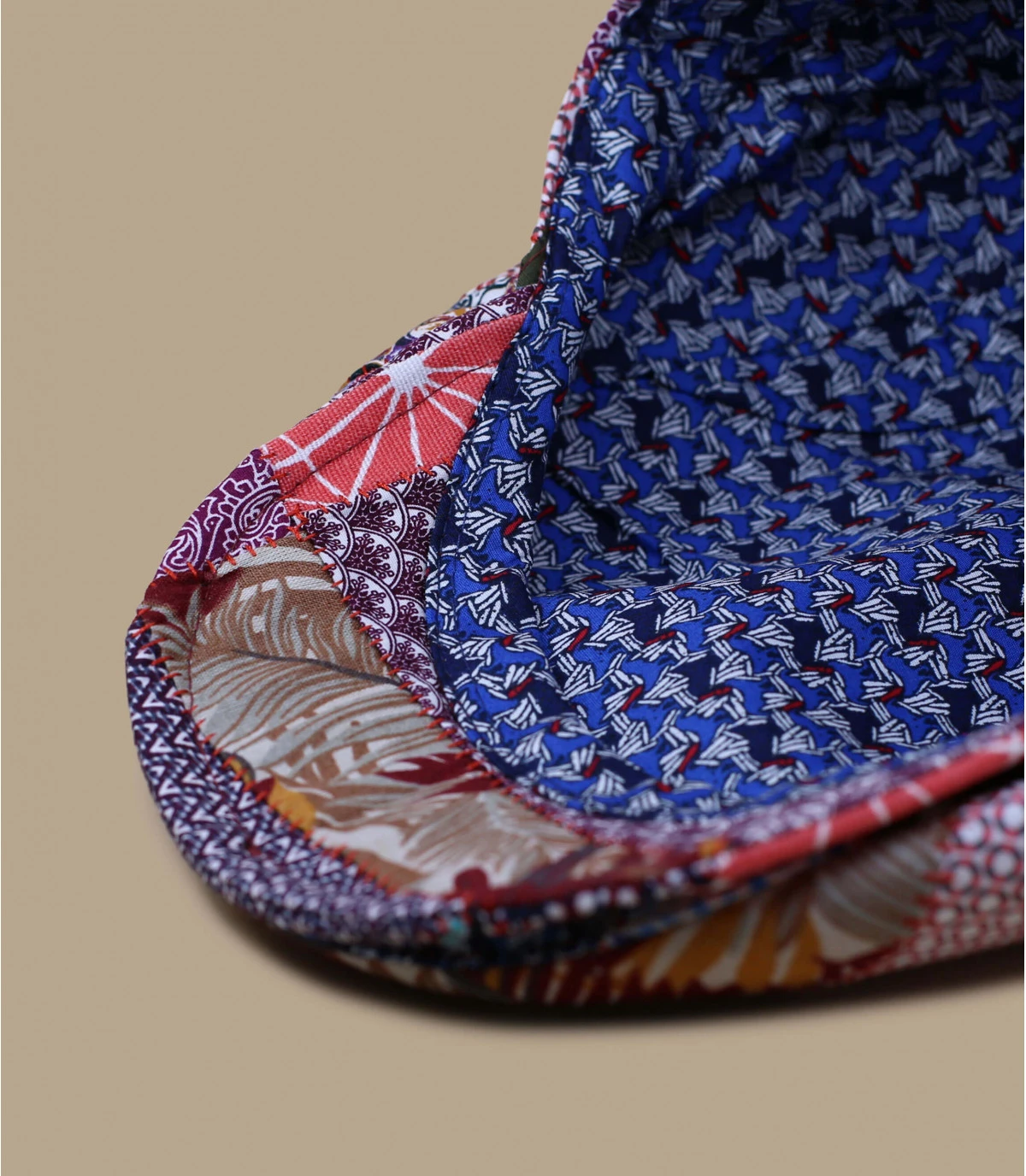 Owen Patchwork rouge Owen Patchwork Rouge -Célèbre Chapeaux Magasin owen patchwork rouge 3