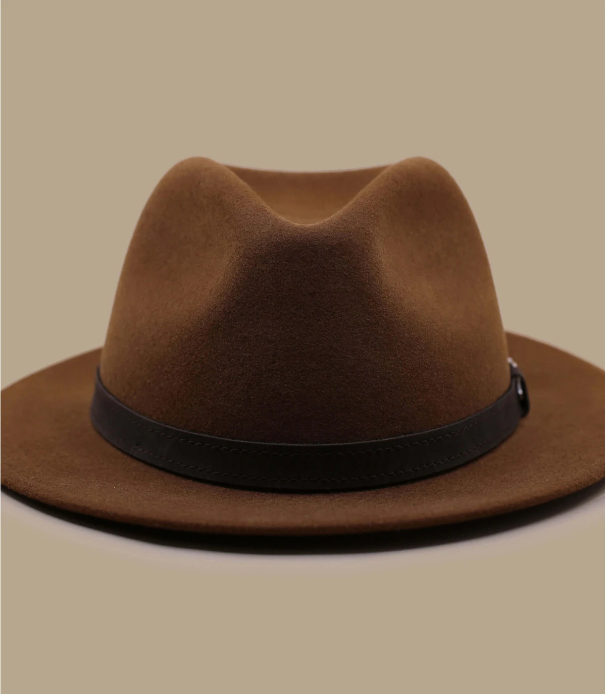 Pernell pain brûlé Pernell Pain Brûlé -Célèbre Chapeaux Magasin pernell pain brule 2