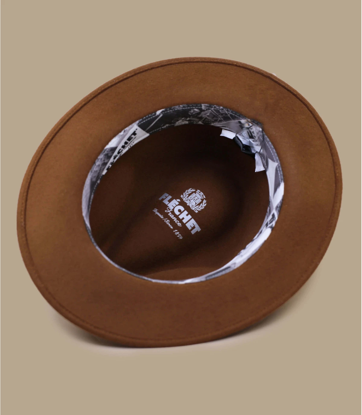 Pernell pain brûlé Pernell Pain Brûlé -Célèbre Chapeaux Magasin pernell pain brule 4