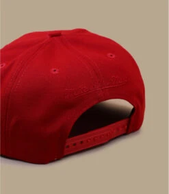 Mitchell & Ness Shark Bite Bulls 6 Mitchell & Ness Shark Bite Bulls -Célèbre Chapeaux Magasin shark bite bulls 4