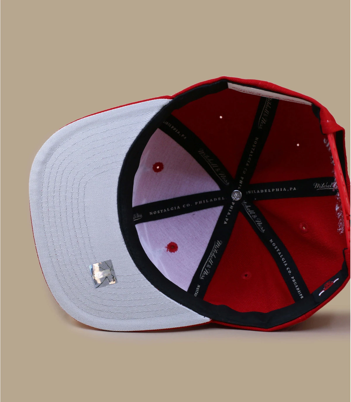 Shark Bite Bulls Mitchell & Ness Shark Bite Bulls -Célèbre Chapeaux Magasin shark bite bulls 5