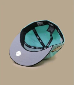 NEW ERA Side Patch 59Fifty Minnesota Twins Blue Tint Black -Célèbre Chapeaux Magasin side patch 59fifty minnesota twins blue tint black 4