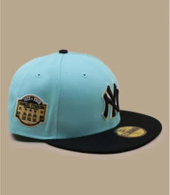NEW ERA Side Patch 59Fifty New York Yankees Blue Tint Black -Célèbre Chapeaux Magasin side patch 59fifty new york yankees blue tint black 3
