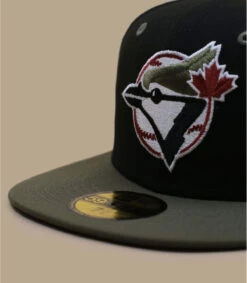 NEW ERA Side Patch 59Fifty Toronto Blue Jays Black New Olive -Célèbre Chapeaux Magasin side patch 59fifty toronto blue jays black new olive 1