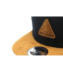 Snapback Magic Voltage Black Suede 4 Snapback Magic Voltage Black Suede -Célèbre Chapeaux Magasin snapback magic voltage black suedesnapback20Magic20Voltage20noir