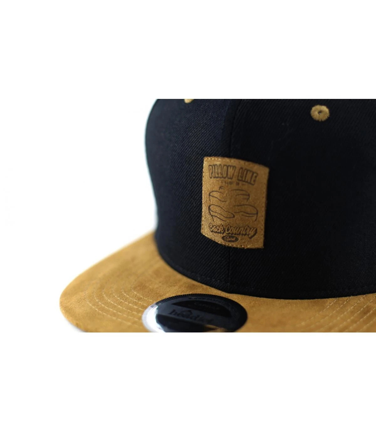 Snapback Pillow Line black brown Snapback Pillow Line Black Brown -Célèbre Chapeaux Magasin snapback pillow line black brownsnapback20Pillow20Line20noire