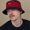 Brixton Stith Bucket Washed Navy Lava Red -Célèbre Chapeaux Magasin stith bucket washed navy lava redbob20rouge20bleu20Brixton20Stith20Bucket20washed20navy20lava20red