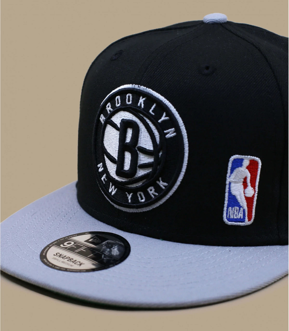 Team Arch 950 Brooklyn Nets NEW ERA Team Arch 950 Brooklyn Nets -Célèbre Chapeaux Magasin team arch 950 brooklyn nets 2