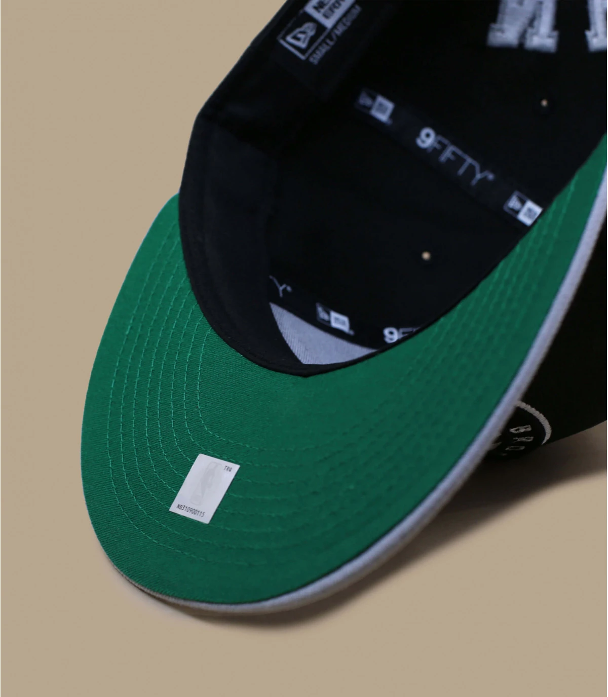 Team Arch 950 Brooklyn Nets NEW ERA Team Arch 950 Brooklyn Nets -Célèbre Chapeaux Magasin team arch 950 brooklyn nets 5