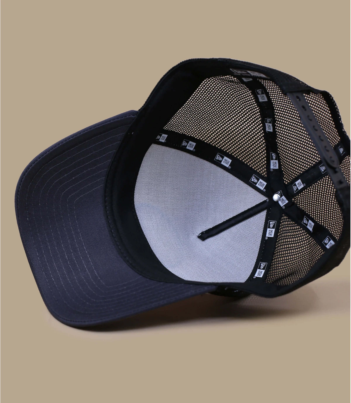 Trucker Food Location NEW ERA Trucker Food Location -Célèbre Chapeaux Magasin trucker food location 5